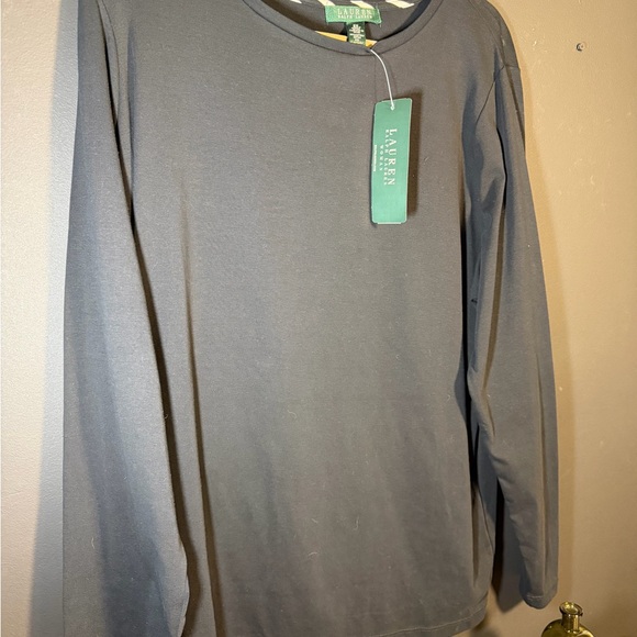 Lauren Ralph Lauren Long Sleeve Shirt. Size 2X - Picture 2 of 5